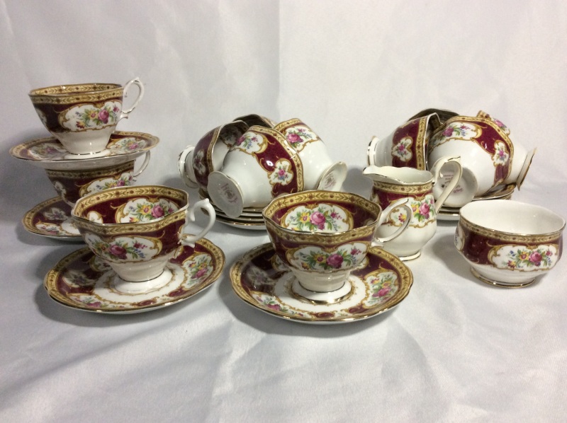 12 Vintage Royal Albert Lady Hamilton Cups/Saucers & Cream/Sugar