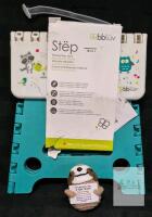 NEW bbl&uuml;v St&euml;p Folding Step Stool, 8.5"x7"x7.2", 250lb Capacity, Blue/White, LOT BBL480, Kids Safe
