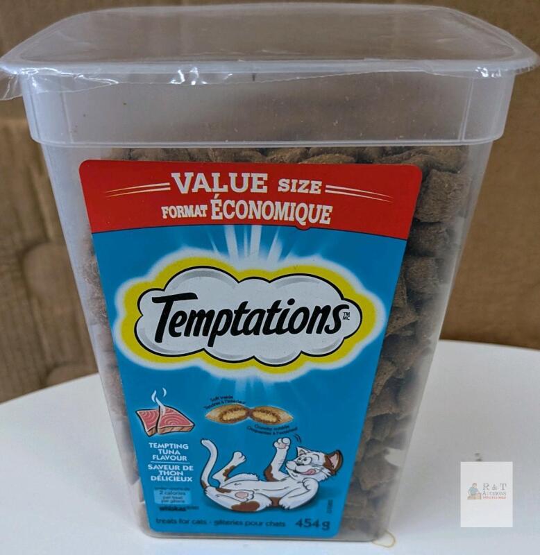 Temptations Tempting Tuna Flavour Cat Treats 454g Value Size Sealed Batch 2027