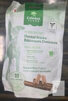bb 2028 Caledon Farms Dental Sticks Mint Flavour, 10 ct, For Dogs 25+ lbs, Vet-Formulated, 234g