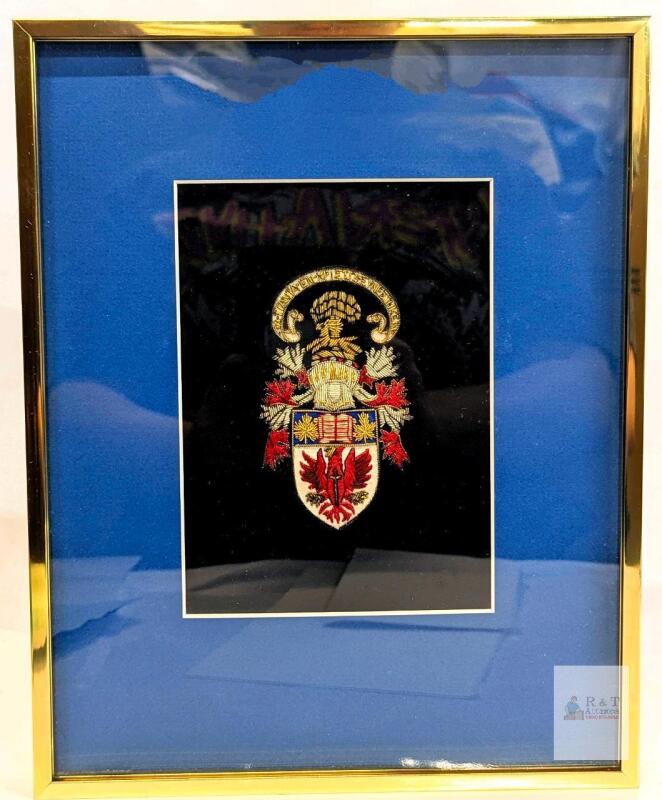 Framed McMaster University Alumni Association Embroidered Crest Plaque 1987 Brass Frame