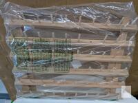 36-Spool Wooden Thread Rack with Foldable Legs and Wall-Mount Option