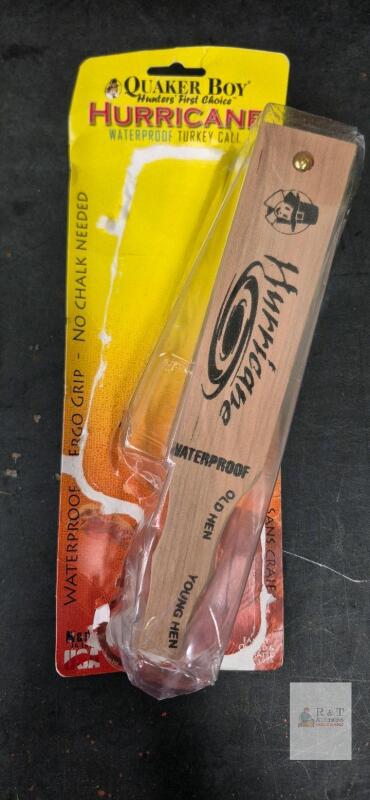Quaker Boy Hurricane Waterproof Turkey Box Call &ndash; Cherry Lid, Poplar Bottom, Ergo-Grip Handle