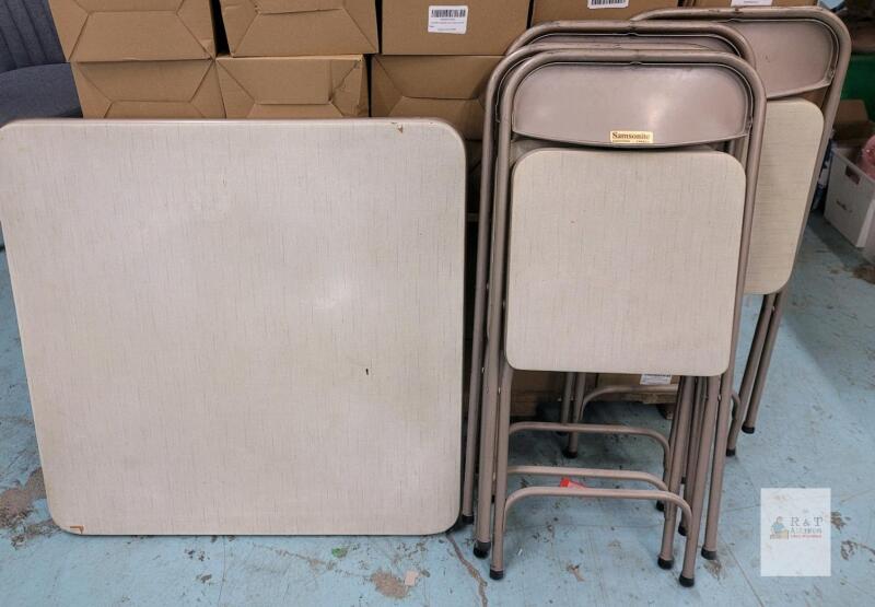 Vintage Samsonite Folding Card Table & 4 Matching Folding Chairs