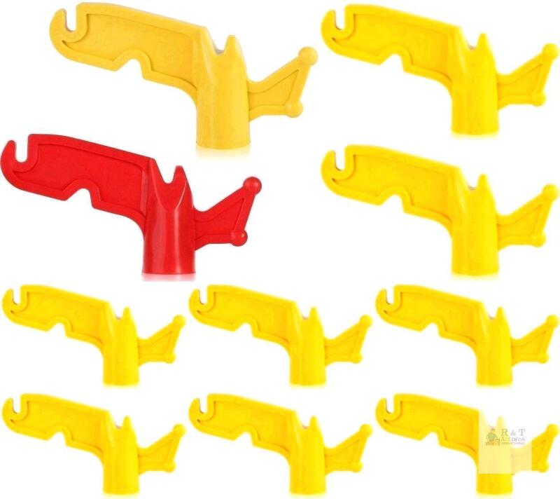 5 New 2-Packs Plastic Utility Hooks, Extension Pole Hanger Attachments Telescoping Pole Boat Pole Accessories Threaded Poles Screw-On Pole Adapter for Hanging Halloween Christmas Light