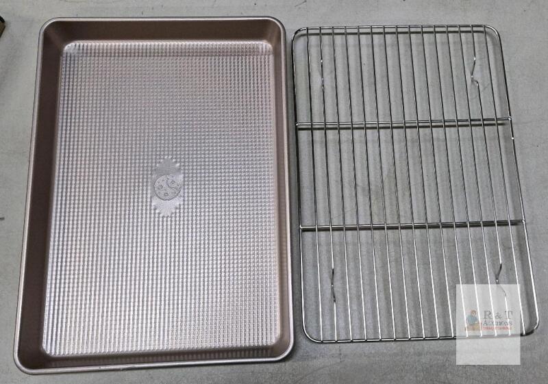 Tikuns 13.5" x 9.5" Baking Sheet & Rack Set &ndash; Non-Stick, Oven Safe to 450&deg;F