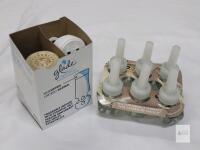 New - Glade Plug-Ins Air Freshener Kit . 2 Plug-Ins & 6 Refills (Delicate Vanilla Embrace)