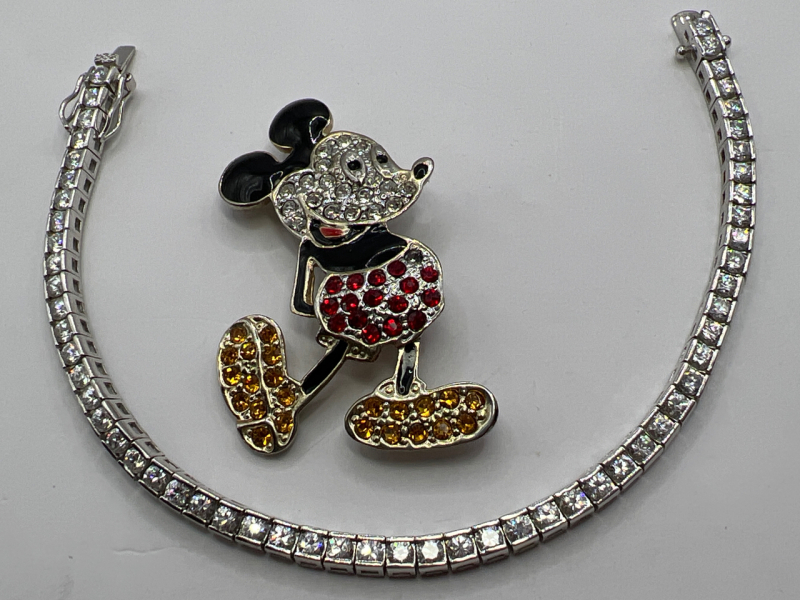 Disney Swarovski Crystal Mickey Mouse Brooch 925 Line Bracelet