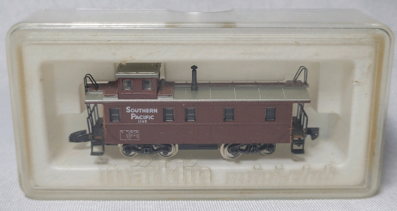 Marklin Mini-Club Z Gauge Southern Pacific Caboose Toy Train Car , # 8640