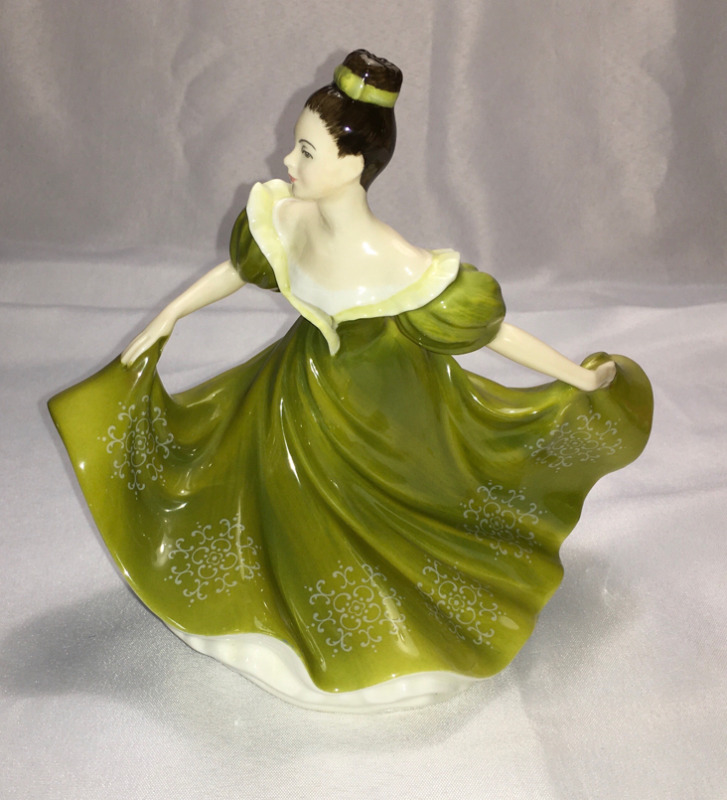 Royal Doulton Lynne HN 2329