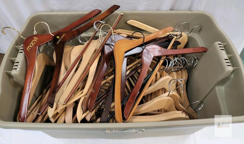 65+ Wooden Hangers w/Bin