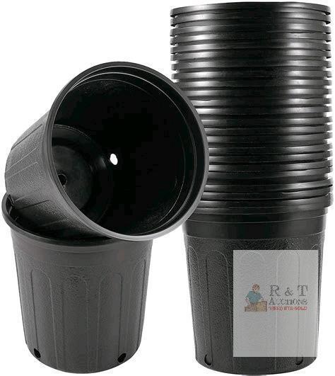 New 10-Pack Round 1-Gallon Black Plastic Plant Pots