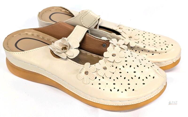New Size 41 (9) Women's Summer Flat Round Head Floral Sandal Closed Toe Hollow Wedge Sandals