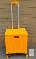Foldable Utility Crate with 360&deg; Spinner Wheels & Telescopic Handle & Lid