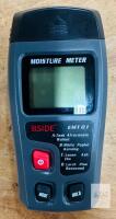 BSIDE EMT01 Digital Wood Moisture Meter, 0-99.9% Range, LCD Display, 9V Battery not included. Tested - working