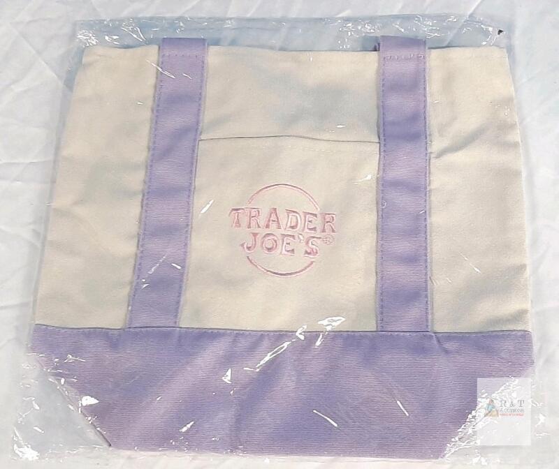 Trader Joe&rsquo;s Canvas Tote Bag, Lavender Trim, 17"x13"x6", 65% Cotton/35% Polyester, Vietnam