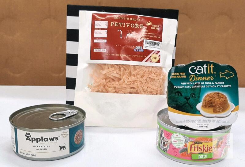 Assorted Cat Food Bundle: Applaws Ocean Fish, Friskies P&acirc;t&eacute;, Catit Tuna Carrot, Petivore Snack