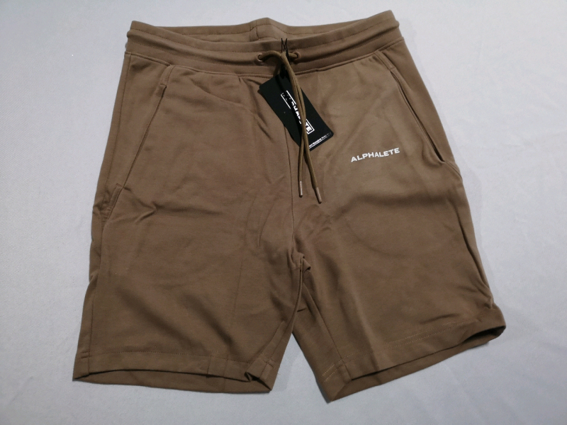 New ALPHALETE Men's Medium Essential Core Short (Dark Tan)