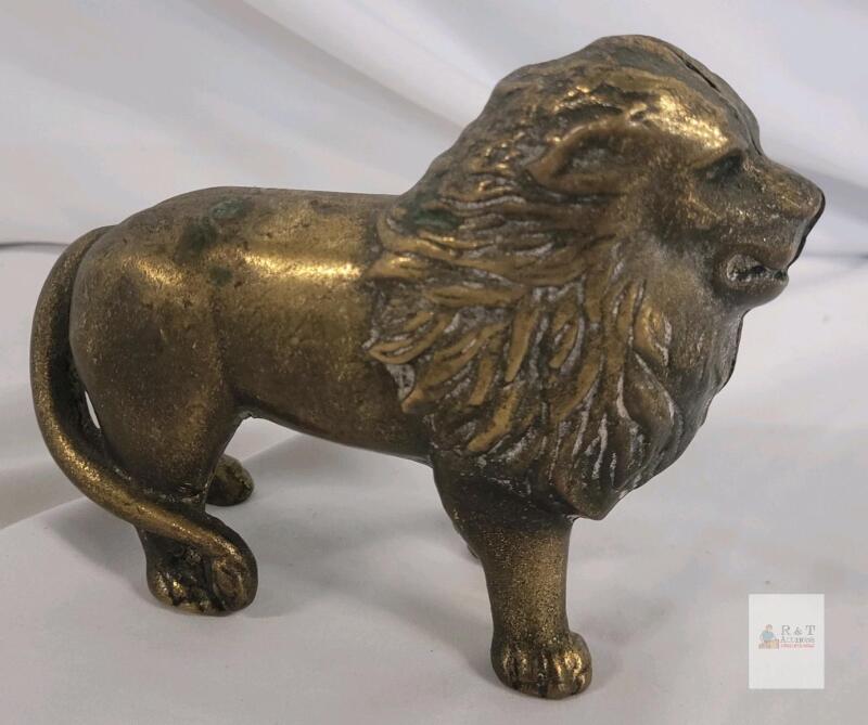 Antique A.C. Williams Cast Iron Lion Coin Bank, Circa 1905-1931, 5.25" Length, Made in Canada