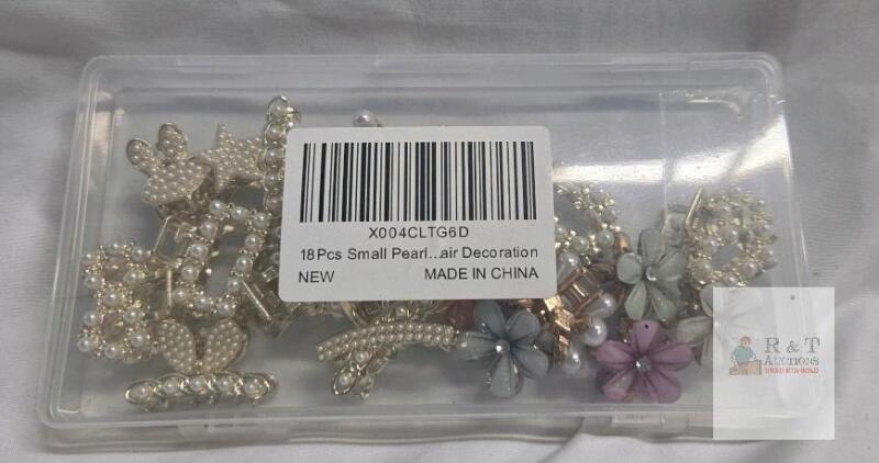 18-Piece Pearl and Floral Hair Clip Set with Gold Accents