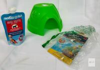 Pet lot- litter critter cave , Solid Gold Bone Broth Meal Topper for Dogs, Beef with Turmeric, 8 oz, UPC 093766000291, 2026 Expiry +