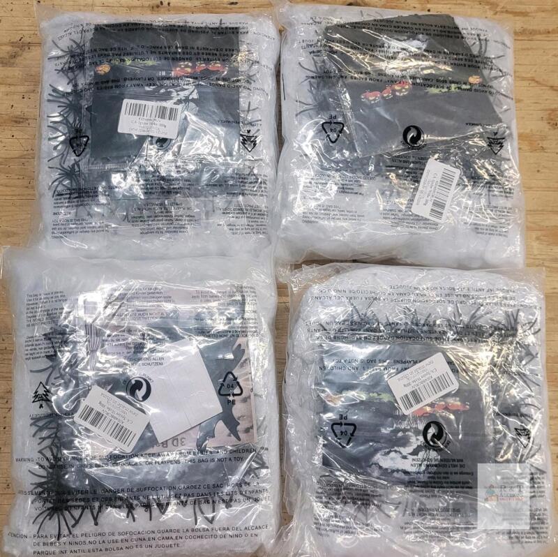 4-Packs New Spider Web Decoration & Plastic Spiders