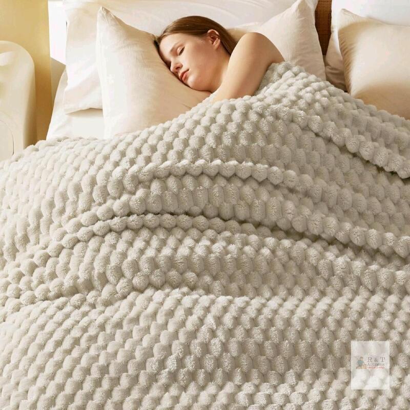 New Bedsure Blanket Queen Size for Bed - 350GSM Fluffy Plush Bubble Blanket Queen Size for Home Room Decor, GentleSoft Cute Fleece Soft Cozy Gifts for Women Girls, Beige, 90x90 Inches
