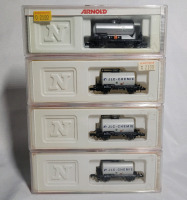 Arnold N Gauge Toy Train Railroad Cars in Case , Four (4) Cars