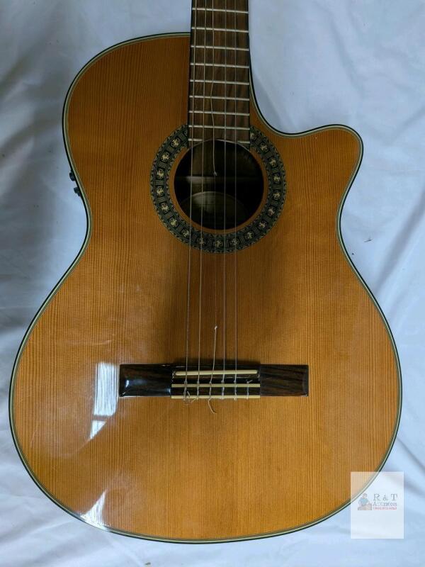 Fender CN-240SCE NAT Thinline Classical Acoustic-Electric Guitar, Cedar Top, Fishman, Hard Case, See photos for condition