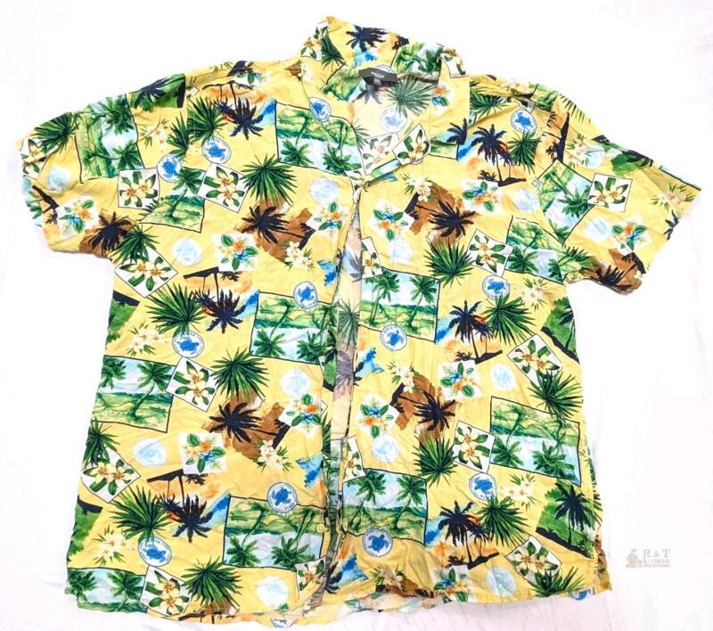Size 4XL Men's Mountain Ridge Palm Trees & Turtles Hawaiian-Style Short Sleeve Button-Up Top, In Good Condition, Light Wear