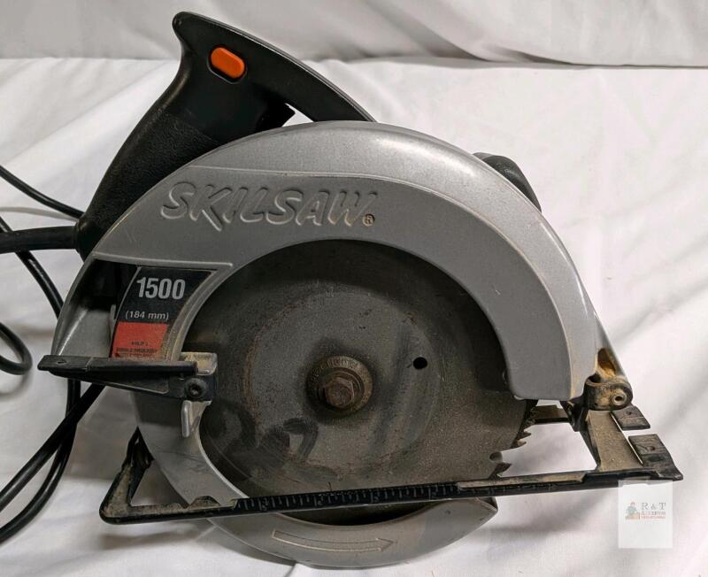 SKILSAW 5150 7-1/4" Circular Saw, 13 Amp 120V Corded, 5300 RPM, Adjustable Bevel- operational