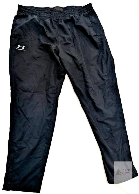 Size XXL Men's Under Armour Loose Fit Drawstring Athletic Pants , In Good Condition, Light Wear