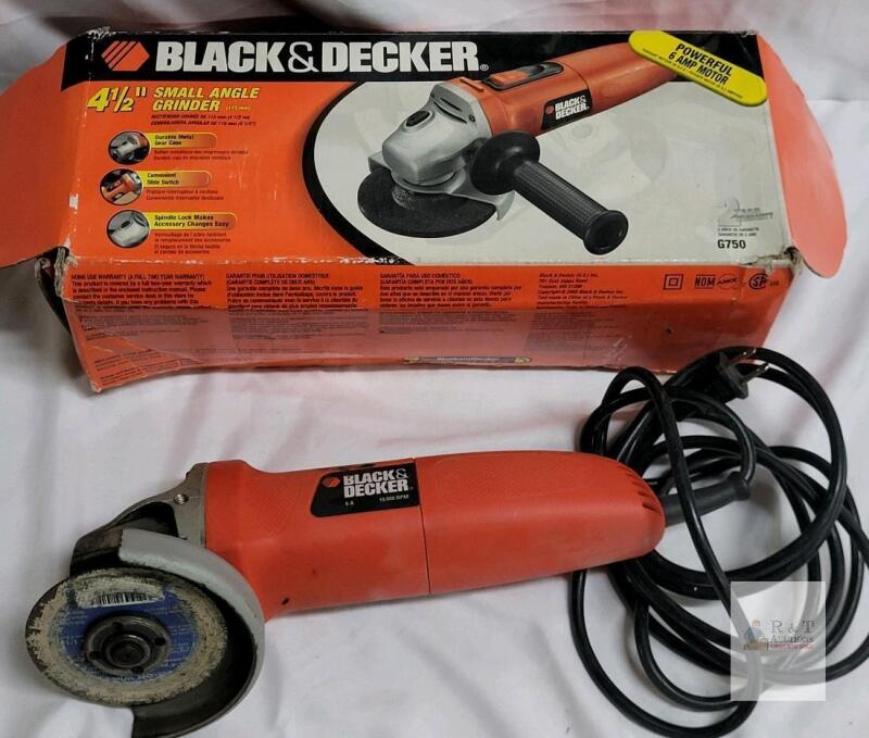 Black & Decker G750 4.5" Angle Grinder, 6A Motor, 10,000 RPM, Corded
