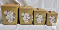 Vintage 70s Plastic Nesting Canisters w/Lids . Would benefit from cleaning before use