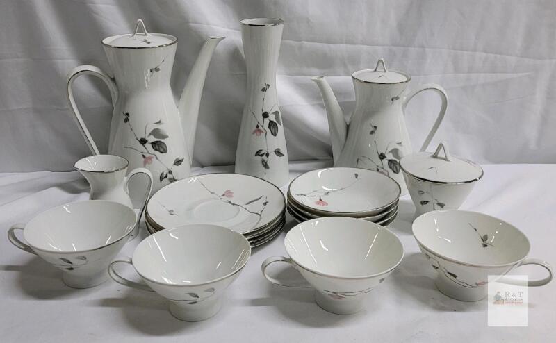 17pc. Vintage Rosenthal German "Japanese Quince" Coffee & Tea Set