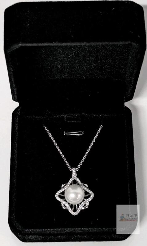NEW Platinum Plated 11.0rnm Synthetic Pearl Necklace - Adjustable Chain 16" to 18" Long