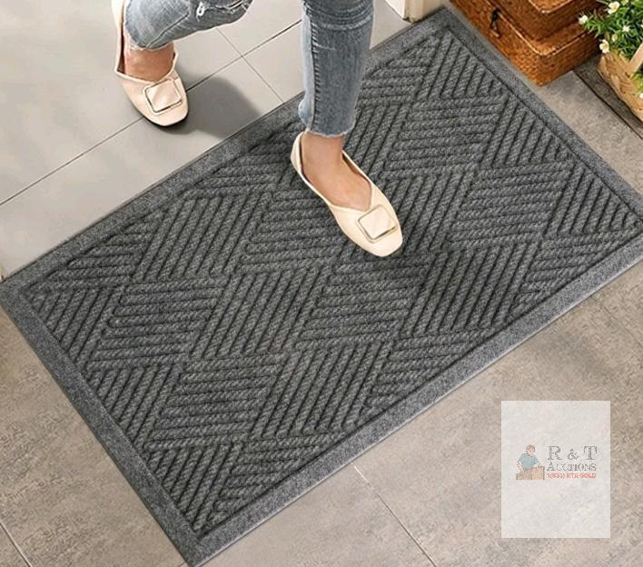 HIYARD Sturdy Front Door Mat, Absorbent Muddy Dirt Resist Welcome Door Mats Outdoor / Indoor, Stain and Fade Resistant, Non-Slip Rubber Backing Low Profile . 36"&times;24" - Grey