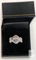 Stamped 10K Sun White Gold Cluster & Baguette Diamond Statement Ring | Size 7 | 3.1g