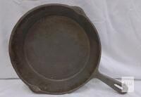 Classic Vintage Cast Iron Skillet Frying Pan, approx 10&ndash;12" Diameter, Dual Pour Spouts