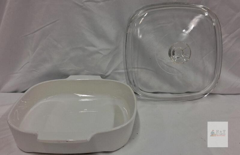Corning Ware MW-A-10 Microwave Browning Dish with Pyrex Lid, 2.5 Qt Capacity