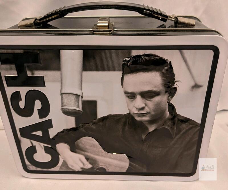 Johnny Cash "Country Outlaw" Metal Lunch Box &ndash; 8x7x4 in, Embossed Art, Vandor