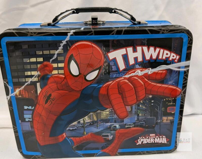 Marvel Ultimate Spider-Man Metal Lunch Box "THWIPP!", 8" x 3.75" x 6.75", Tin-Plated Steel