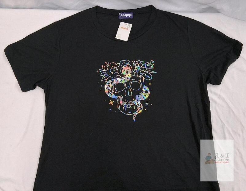 NEW SIZE MED Claire's Black Graphic T-Shirt with Iridescent Skull, Snake & Floral Print, New with Tag