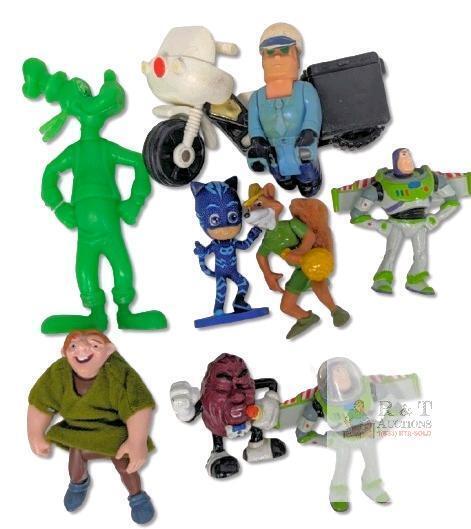 Vintage to Modern Toys & Figures : Disney Goofy 6" PVC Cake Topper Hong Kong, California Raisins, Buzz Lightyear, Robin Hood, 1981 Fisher Price Husky Helpers Police Figure & Motorcycle ++