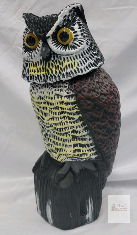 Garden Art 14" Plastic OWL w/Rotating Head