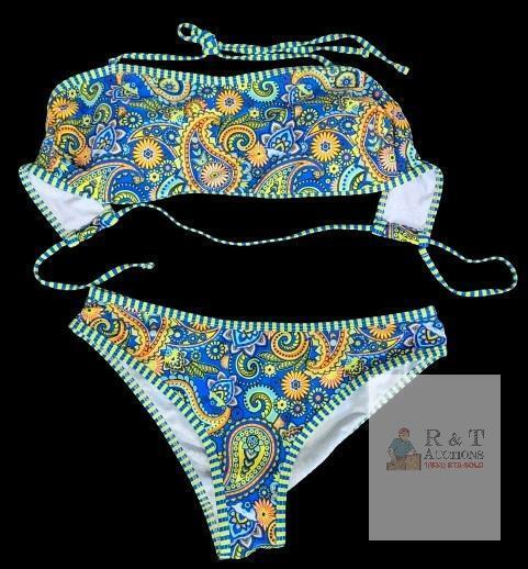 New Size MED Women's 2-Piece Lightly Padded Bandeau Swim Top & Swimming Bottoms Set