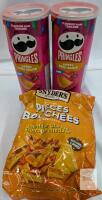 Pringles Sweet Chili Sauce & Snyder&rsquo;s Cheddar Cheese Pretzel Pieces Snack Bundle