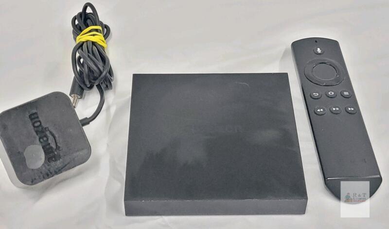 Amazon Fire TV Streaming Box w/Remote . Tested Working