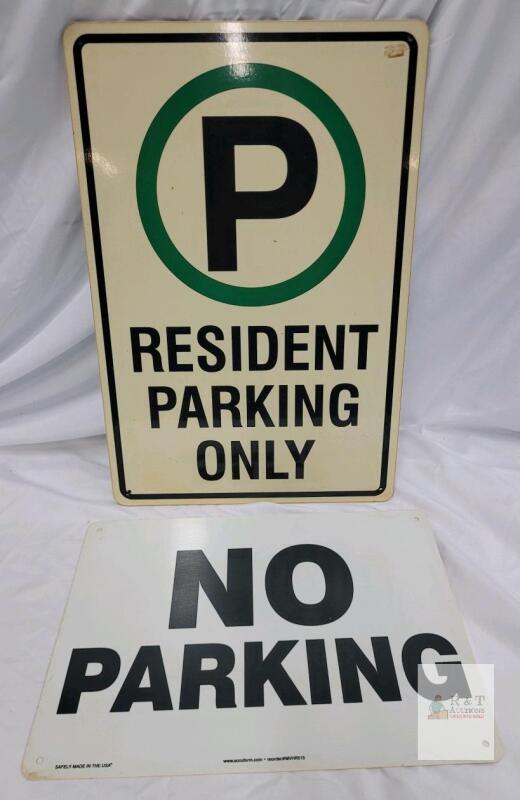 2 Parking Signs . 14"&times;10" & 12"&times;18"