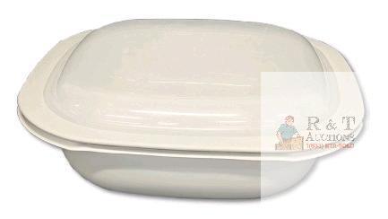 Vintage CORNING WARE White Simply Lite 3 qt 2.8L Glass Bakeware Casserole With Lid, 10" &times; 11" &times; 2.75" Tall, No Chips or Cracks
